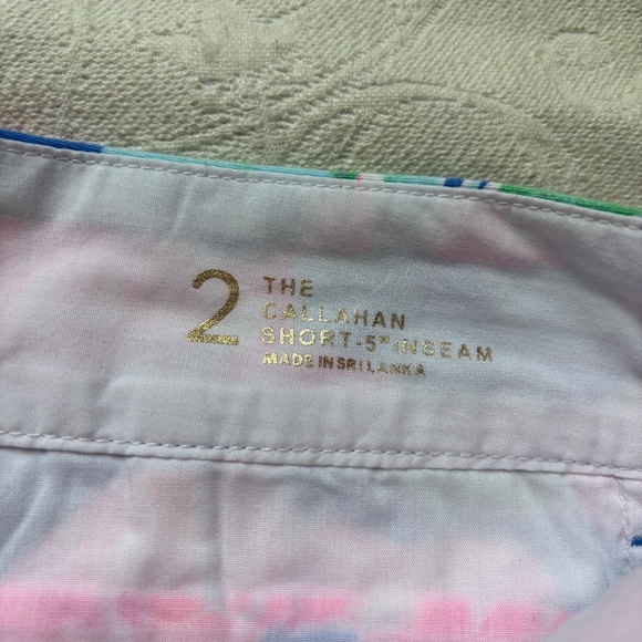 Lilly Pulitzer The Callahan Short 5" Inseam Size 2 - Picture 4 of 7